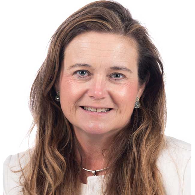 Jennifer Howe Headshots