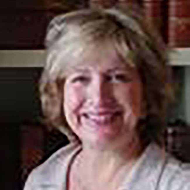 Kathelene Smith Headshot