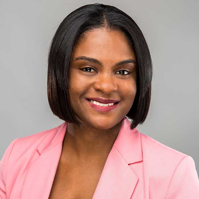 Kimberley Bugg Headshot