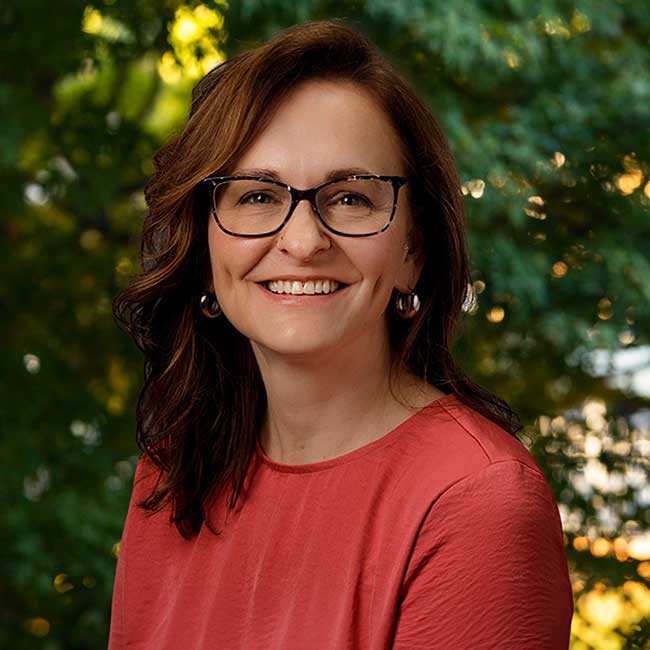 Leandra Nessel Headshot